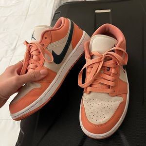 Nike madder root air Jordan one low
